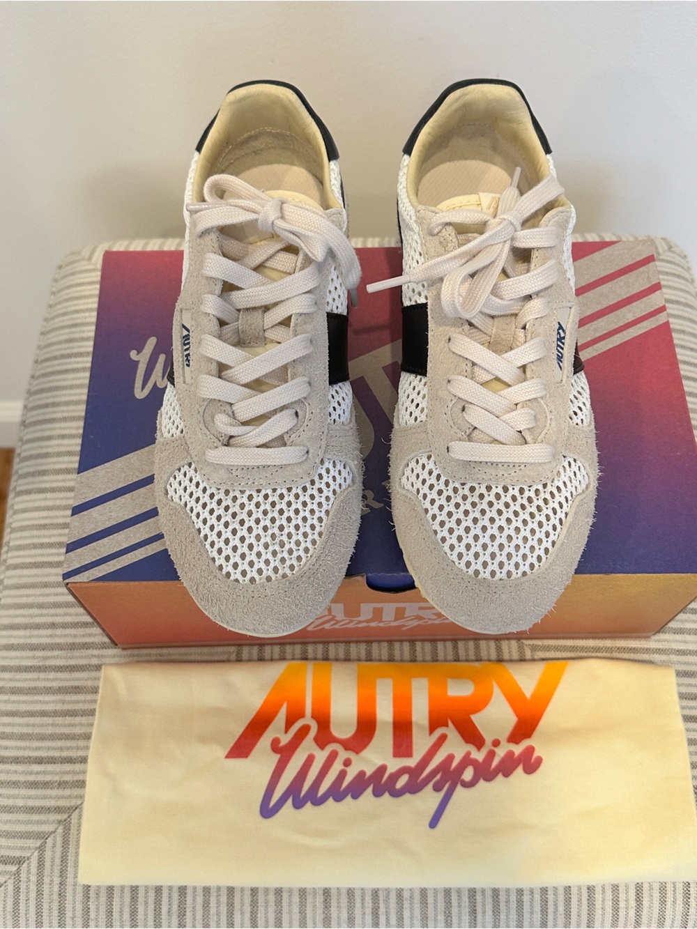 Autry Windspin Low White/Black 39